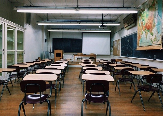 Alguém aí tem uma proposta efetivamente segura para a volta às aulas?