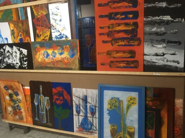 Visite o ateliê de Márcio Barbosa