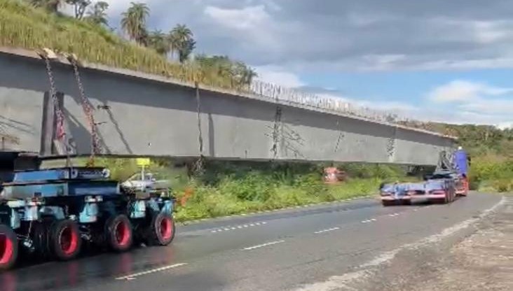 Precon fabrica “viaduto da massa” e leva de carreta para a Arena MRV