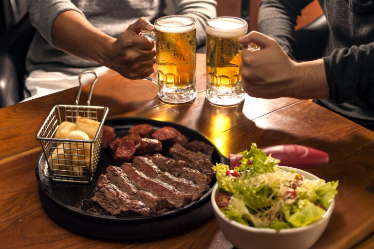 BBQX: churrasco, música, comida mineira e bebida no Parque de Exposições