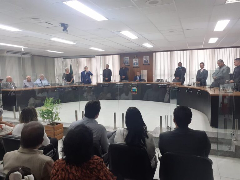 Câmara abre cápsula do tempo e inaugura novas instalações no centenário de PL