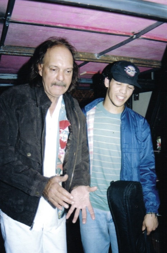 1996 - Gleison Tulio aos 19 anos abrindo o show de Zé Geraldo