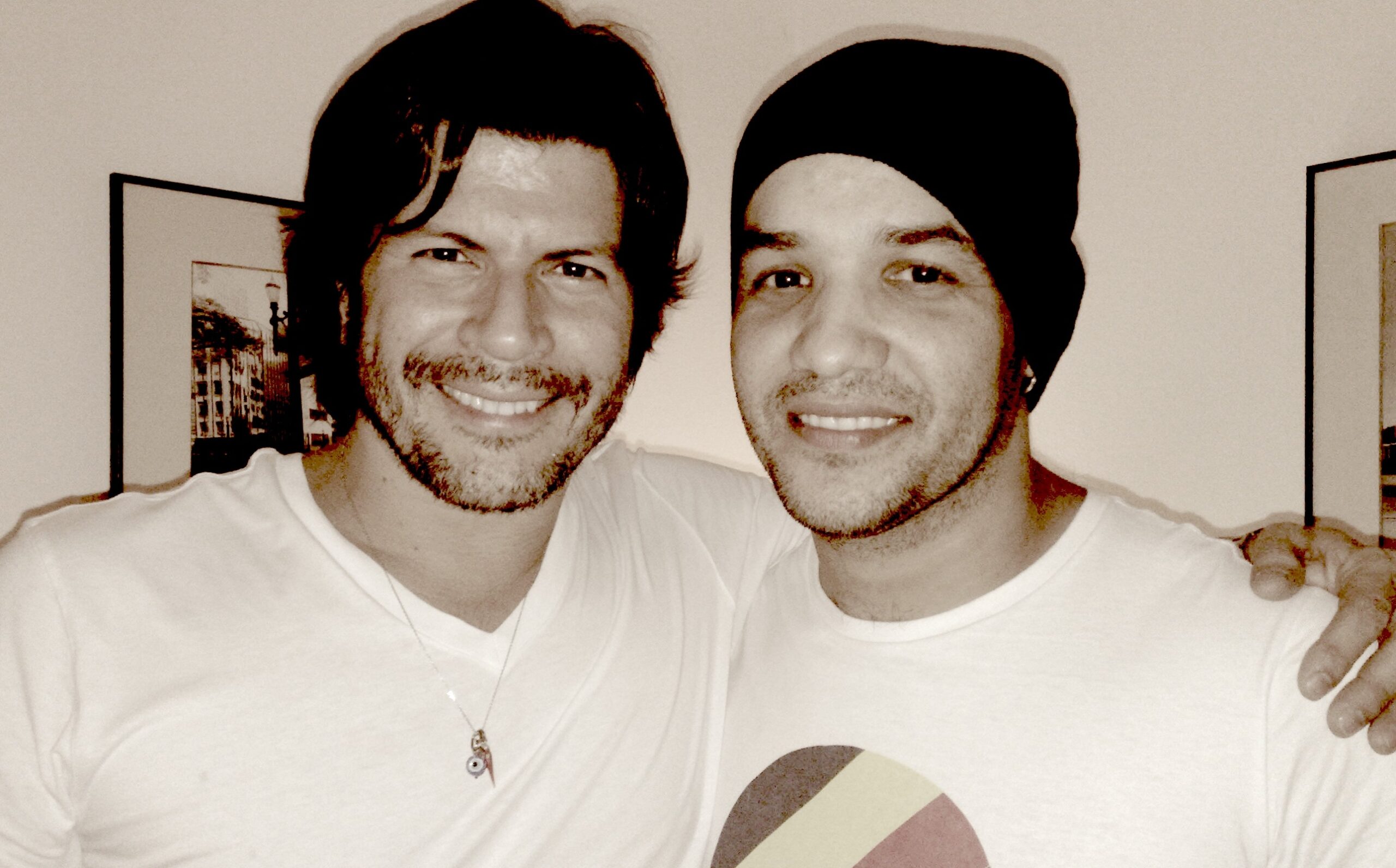 2010 - Gleison Tulio e Paulo Ricardo se apresentaram como convidados no show de Emmerson Nogueira em São Paulo